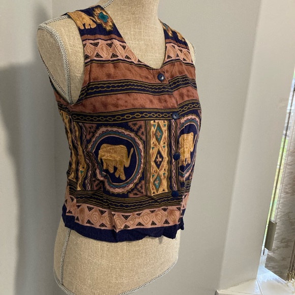 Button Front Crop Top - Small - Picture 2 of 4